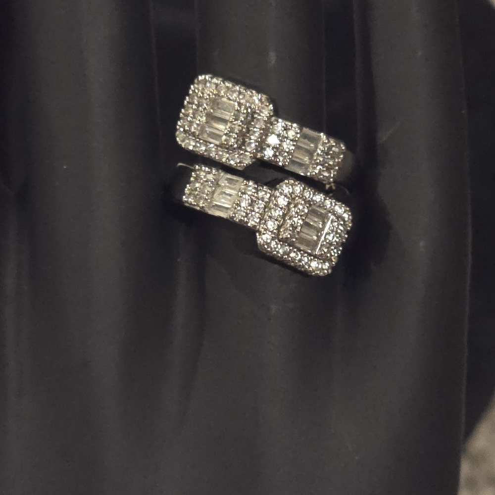 Elegant Silver Women's Ring